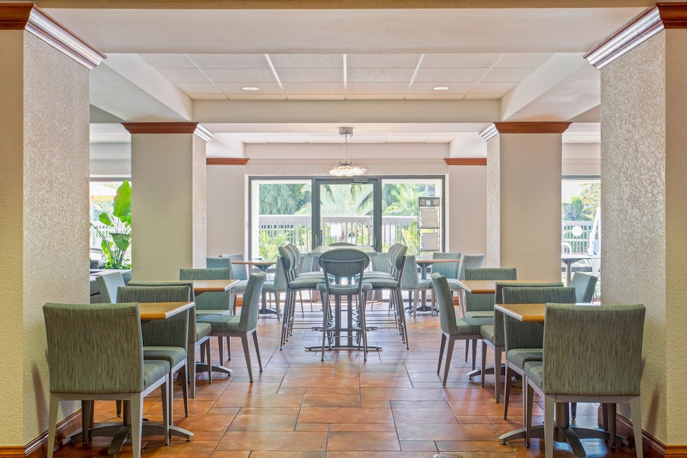 holiday inn express hotel and suites clearwater north dunedin by ihg