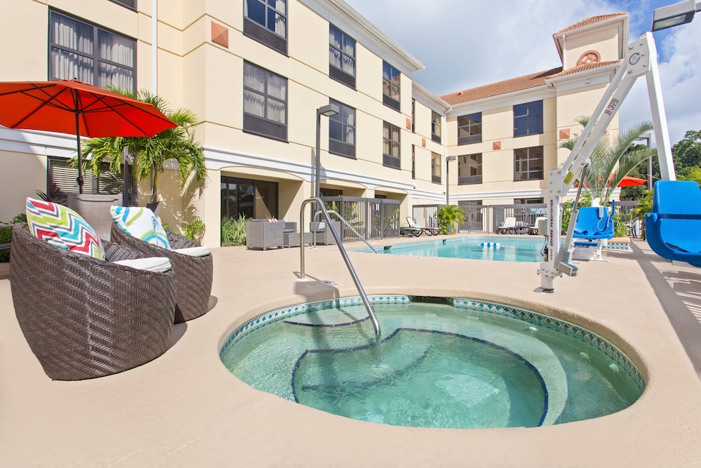 holiday inn express hotel and suites clearwater north dunedin by ihg