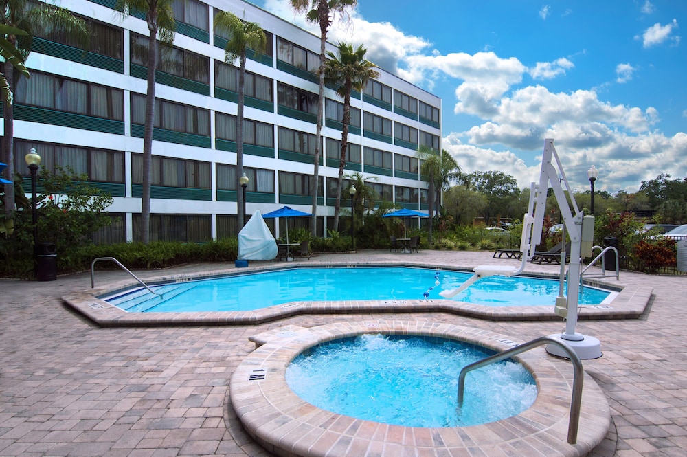 holiday inn st petersburg n clearwater by ihg