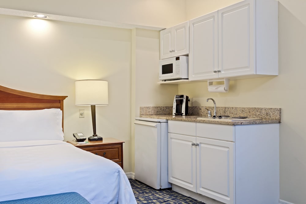holiday inn and suites clearwater beach s harbourside by ihg