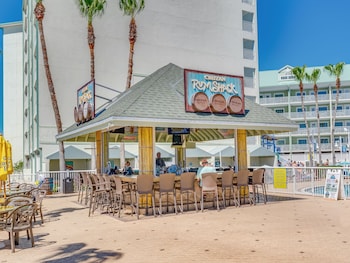 holiday inn and suites clearwater beach s harbourside by ihg
