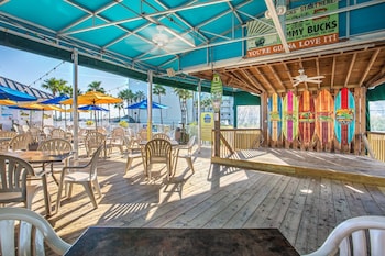 holiday inn and suites clearwater beach s harbourside by ihg