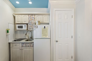 plaza beach hotel beachfront resort