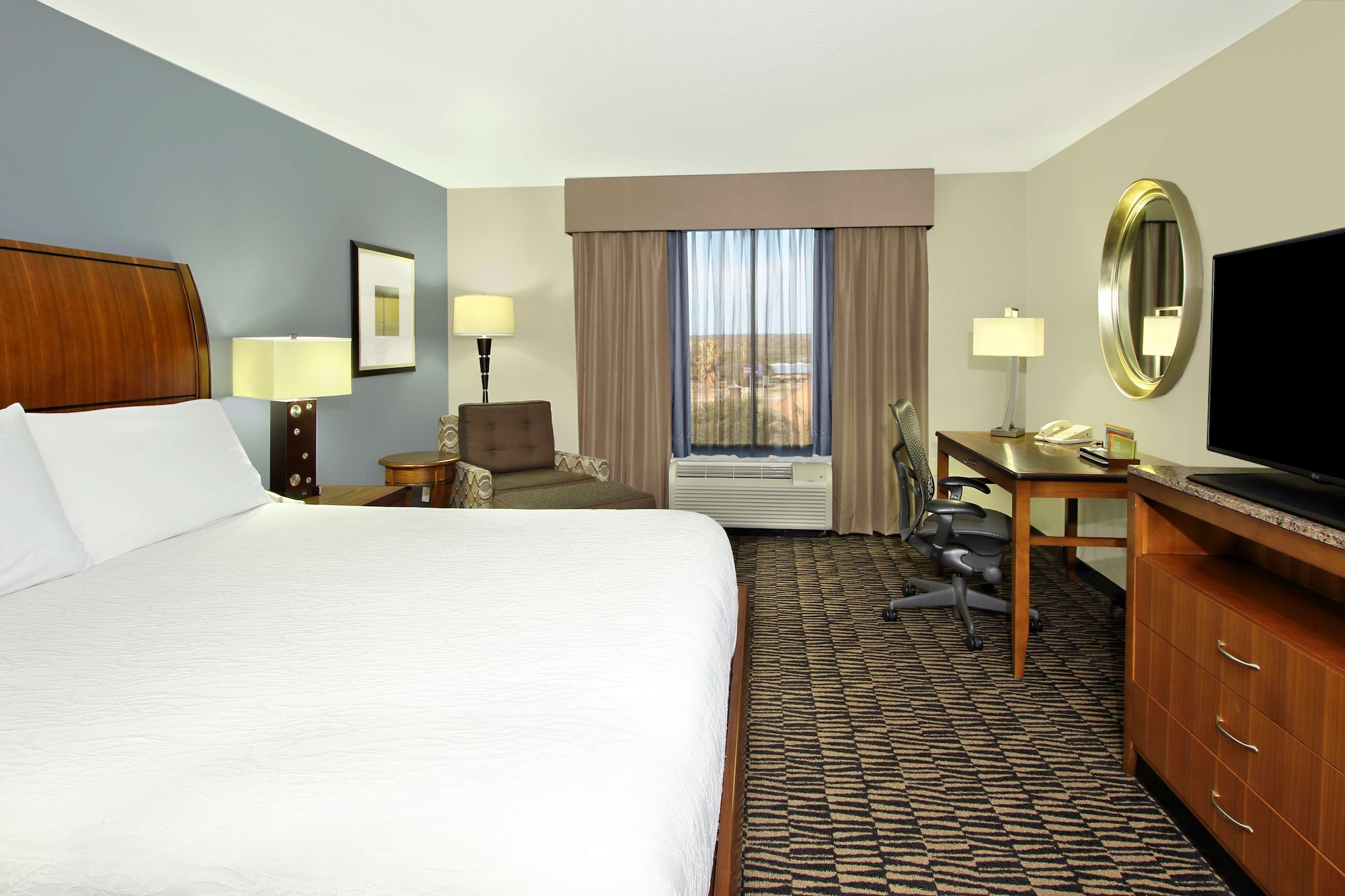 hilton garden inn austin nw arboretum