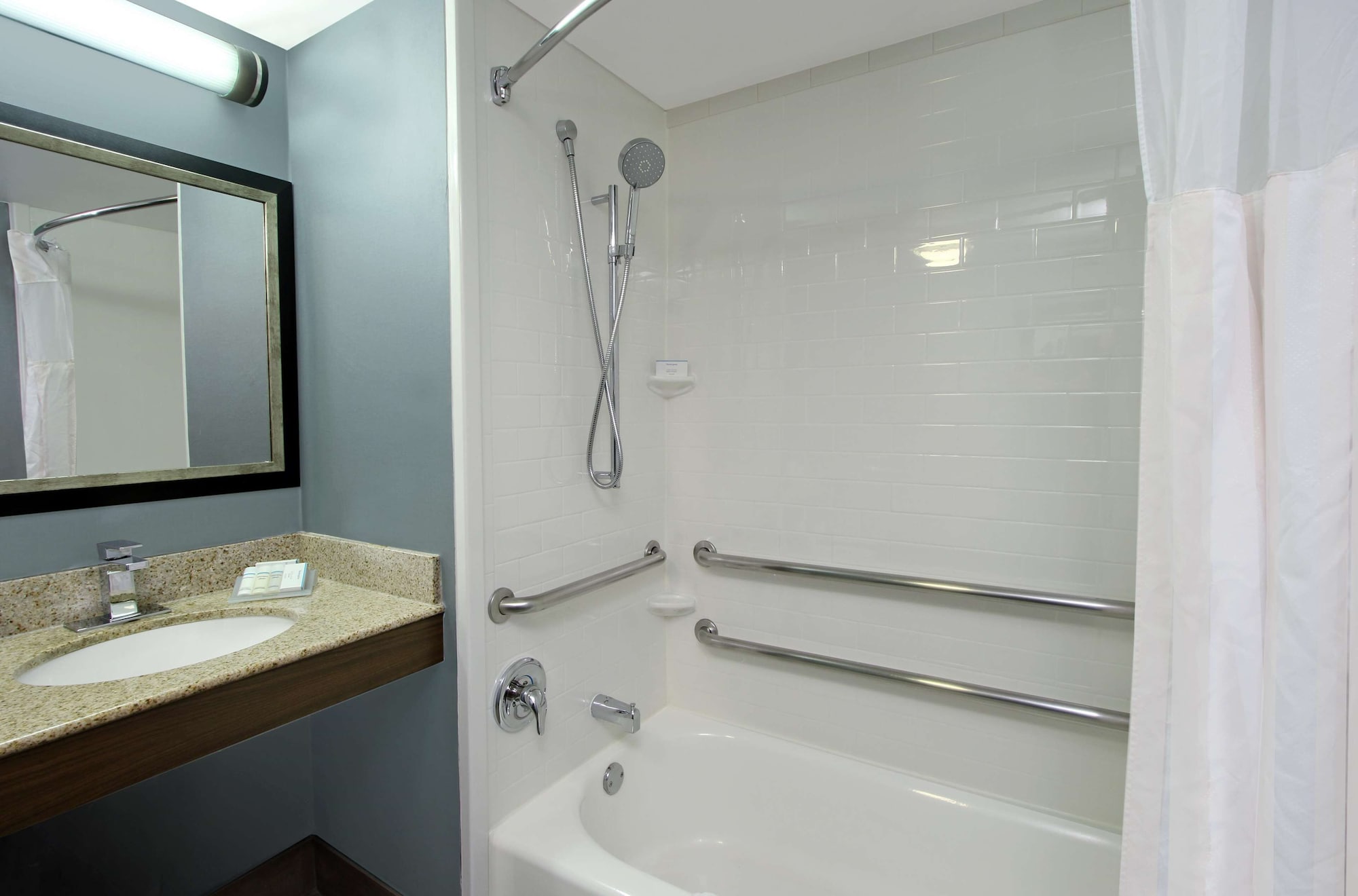 hilton garden inn austin nw arboretum