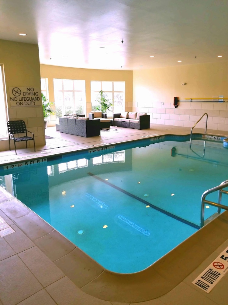 hilton garden inn austin nw arboretum