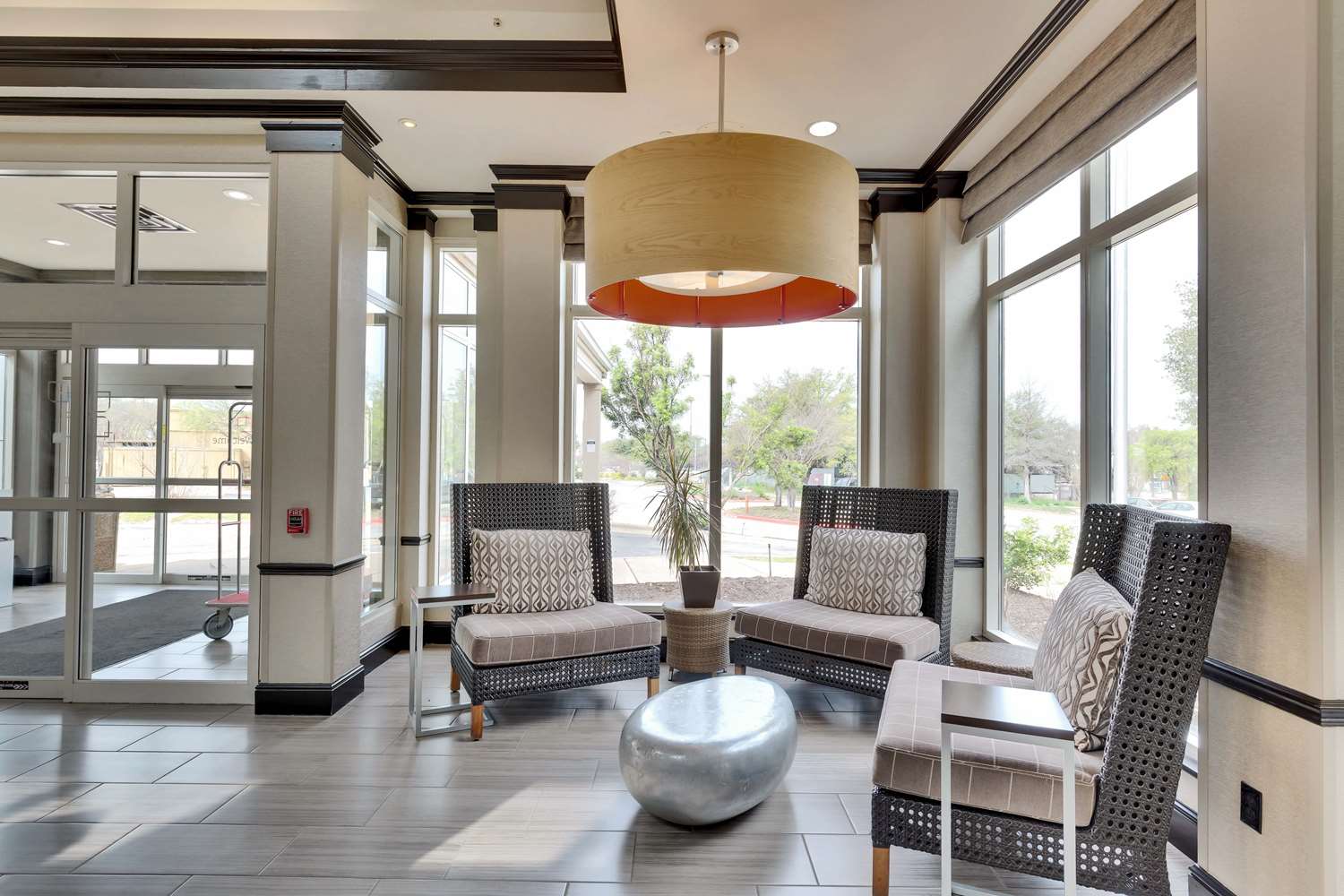 hilton garden inn austin nw arboretum