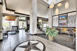 hilton garden inn austin nw arboretum