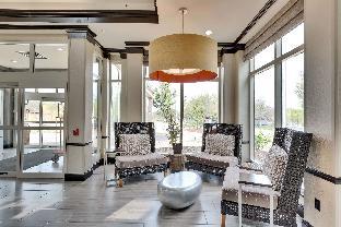 hilton garden inn austin nw arboretum