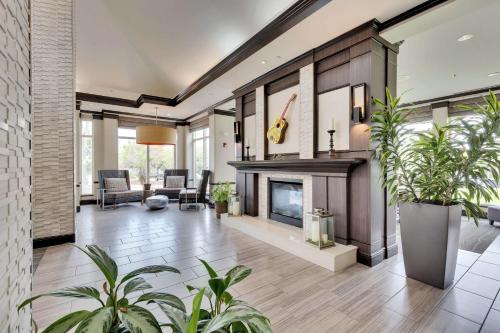 hilton garden inn austin nw arboretum