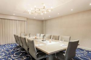 doubletree by hilton austin university area