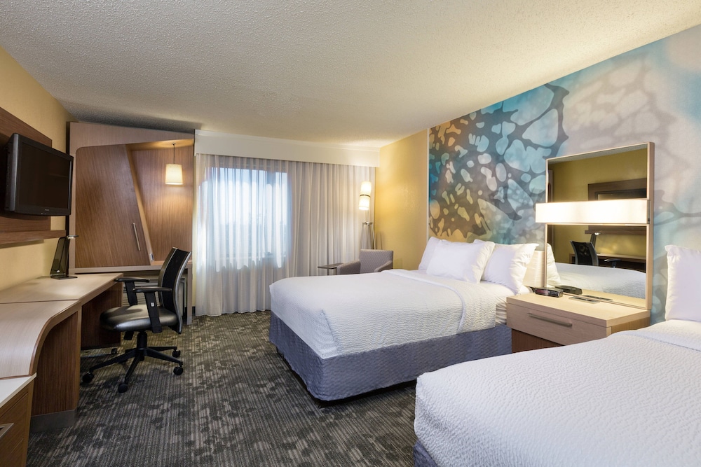 courtyard by marriott austin the domain area