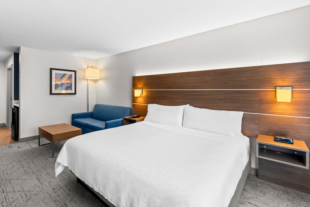 holiday inn express and suites austin sw sunset va