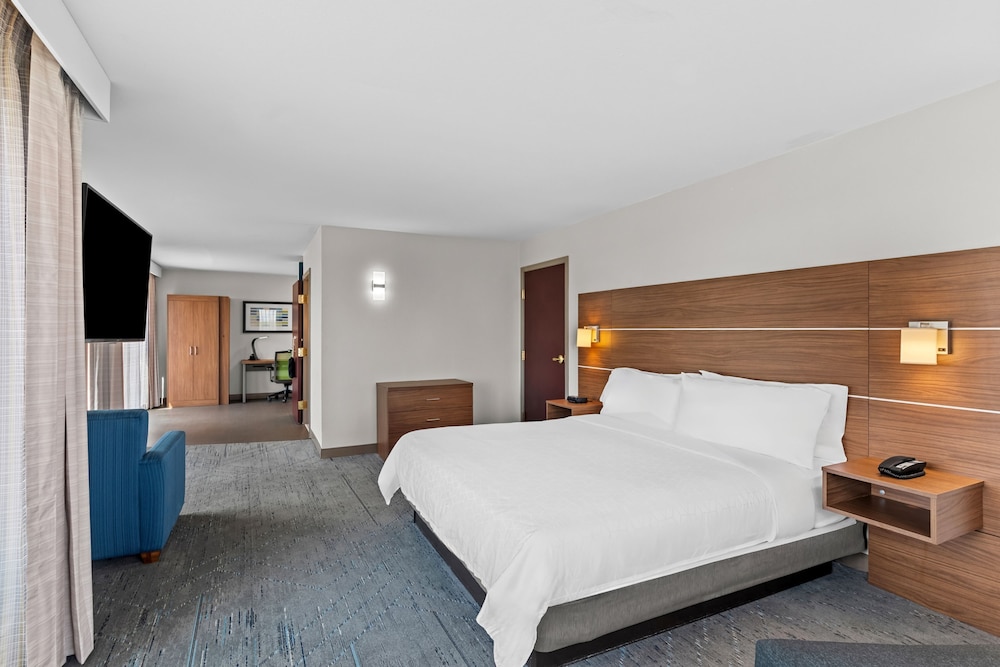 holiday inn express and suites austin sw sunset va
