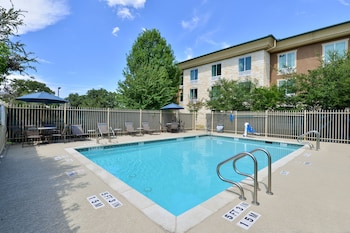 Holiday Inn Express And Suites Austin Sw Sunset Va,Sunset Valley>>Austin,3 star