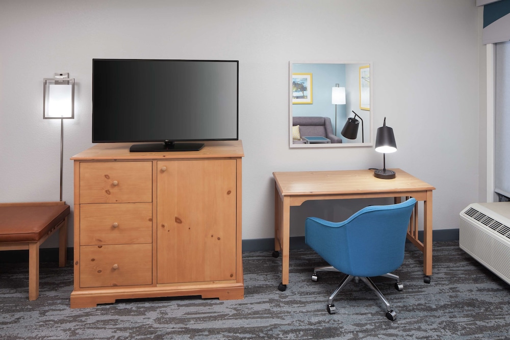 hampton inn austin nw near the domain