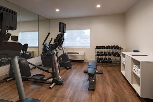 holiday inn express hotel and suites cedar park by ihg