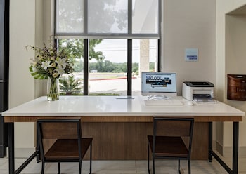 Holiday Inn Express Hotel & Suites Cedar Park By Ihg,Cedar Park>>Austin,3 star
