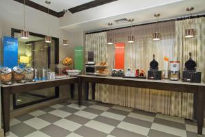 Hampton Inn Austin/Airport Area South,Cedar Park>>Austin,3 star