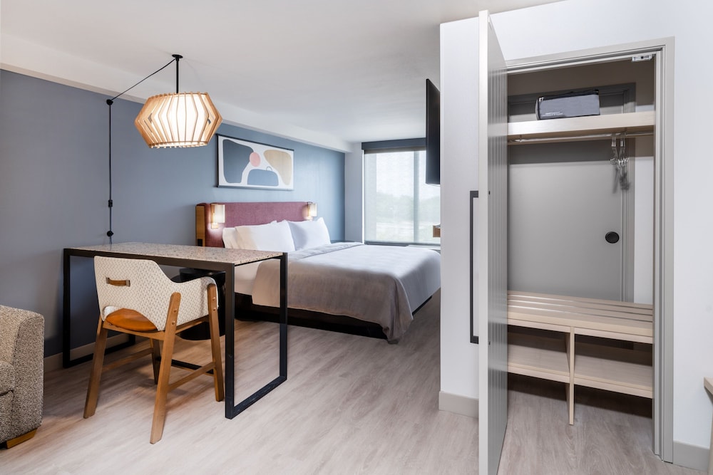 atwell suites austin airport by ihg