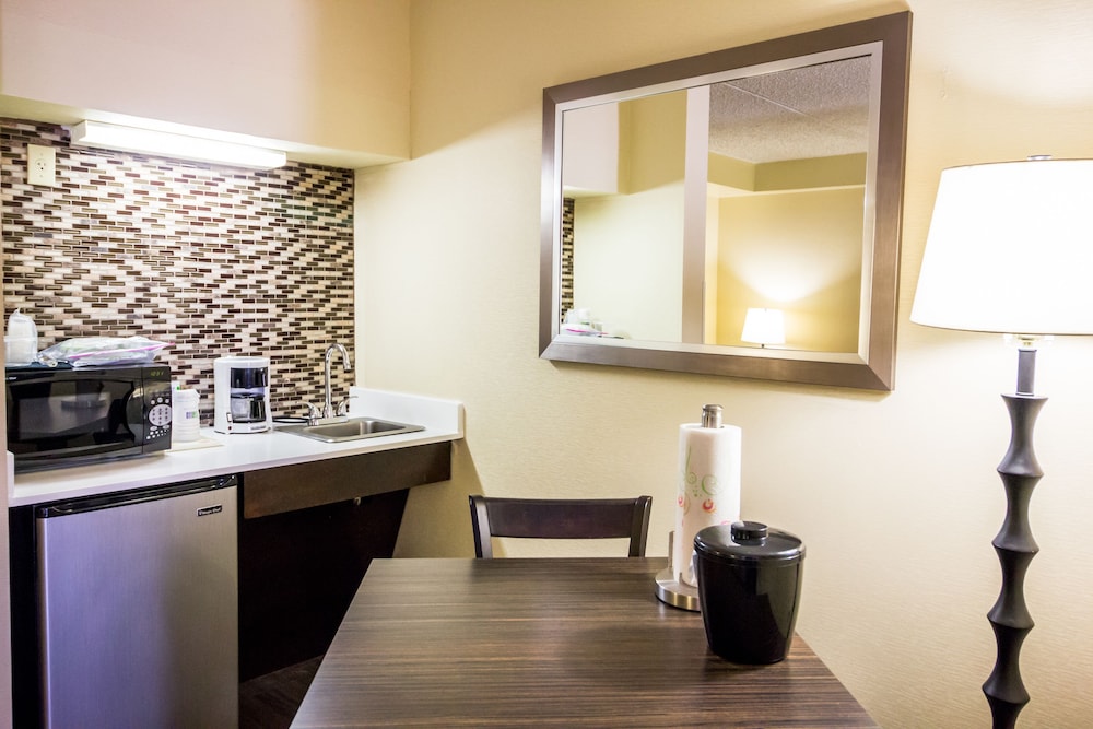 atwell suites austin airport by ihg