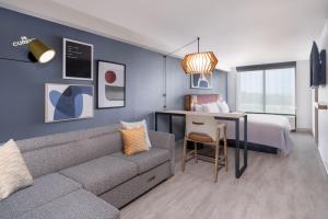 atwell suites austin airport by ihg