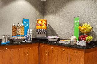 hampton inn and suites denver cherry creek