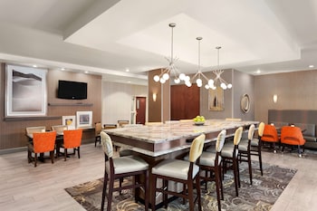 Hampton Inn & Suites Denver - Cherry Creek,Glendale>>Denver,3 star