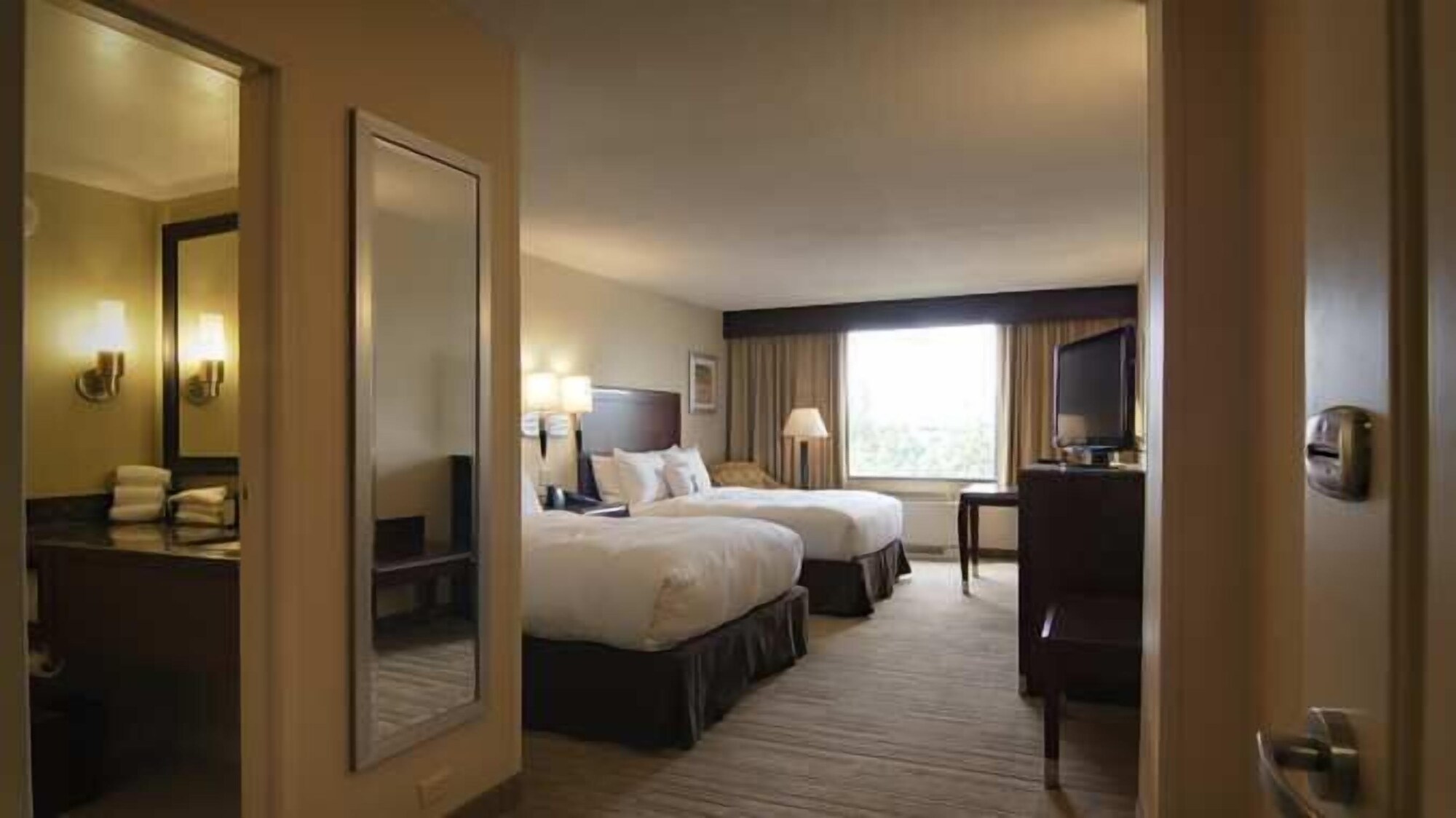 doubletree by hilton denver thornton