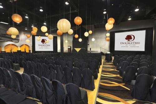 doubletree by hilton denver thornton