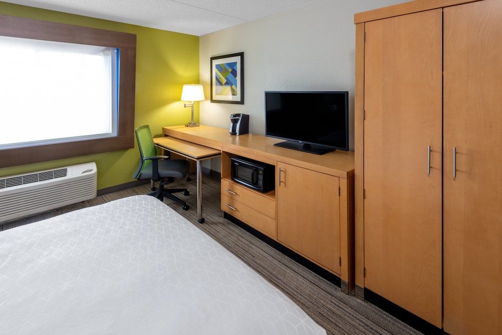 holiday inn express and suites wheat ridge denver west by ihg