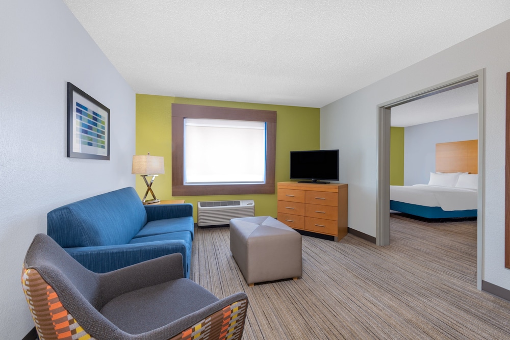 holiday inn express and suites wheat ridge denver west by ihg