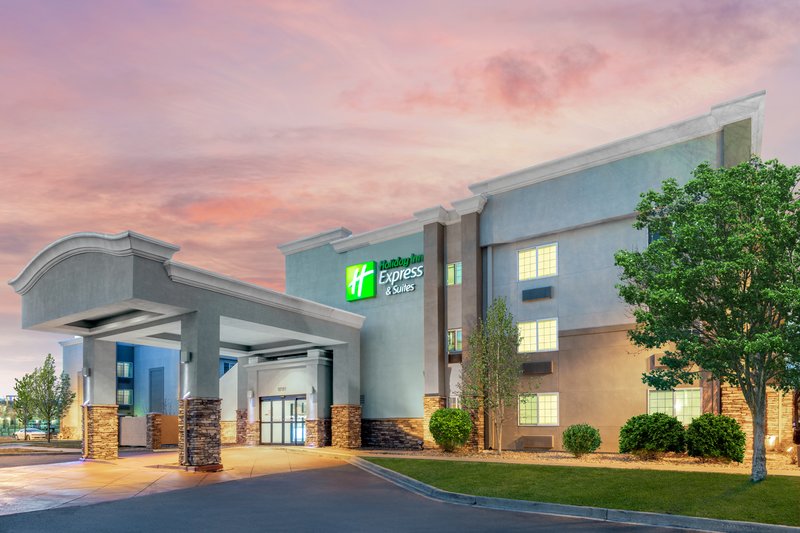 Holiday Inn Express And Suites Wheat Ridge Denver