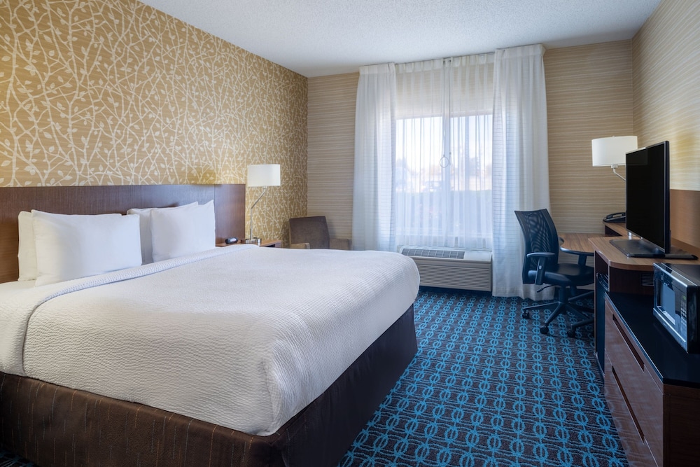 fairfield inn and suites by marriott denver aurora medical center