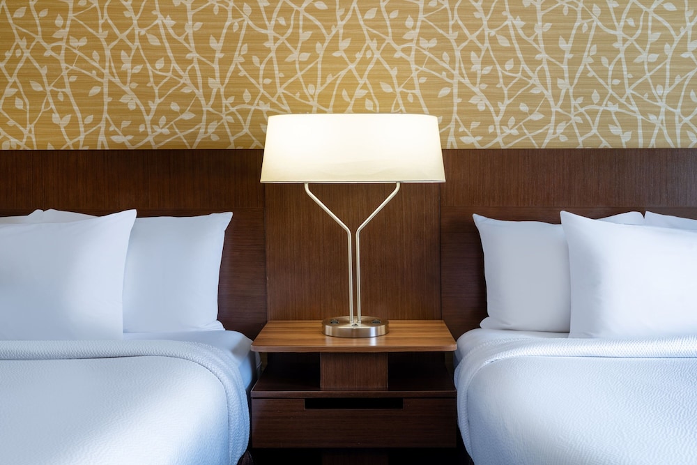 fairfield inn and suites by marriott denver aurora medical center