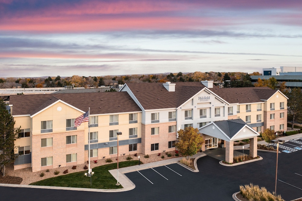 fairfield inn and suites by marriott denver aurora medical center