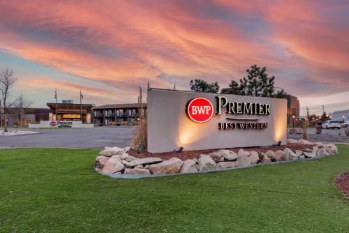 Best Western Premier Denver East,In The Suburbs,4 star
