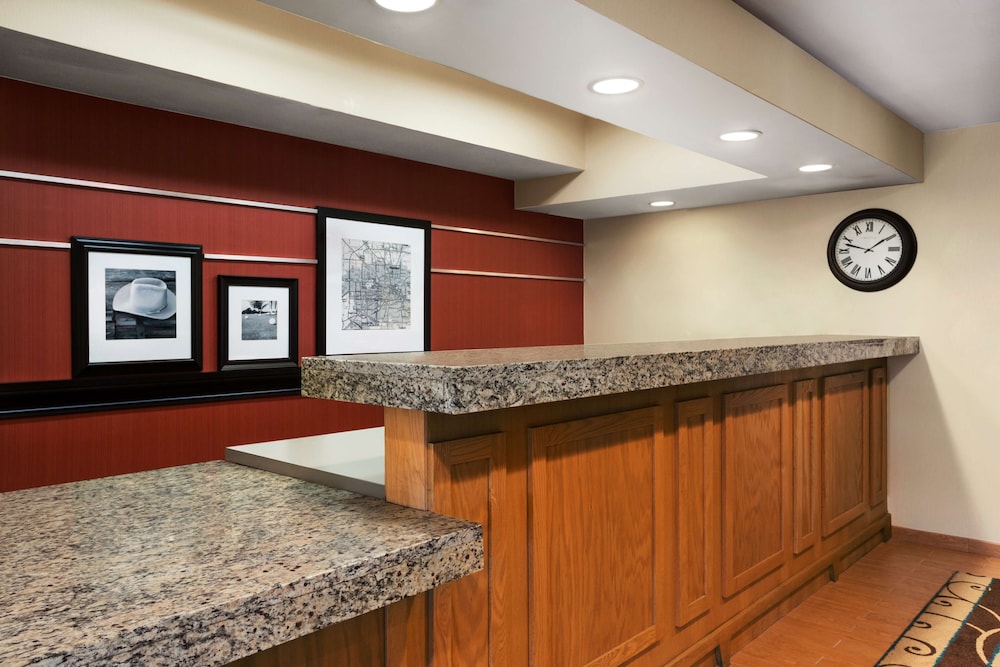 hampton inn houston willowbrook mall