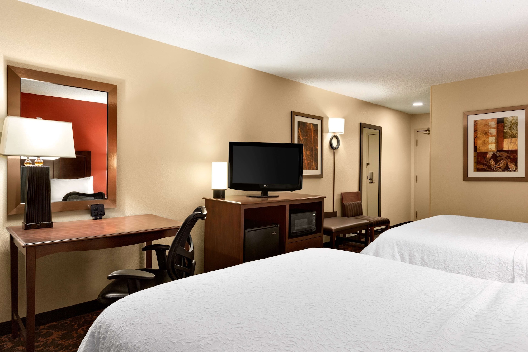 hampton inn houston willowbrook mall