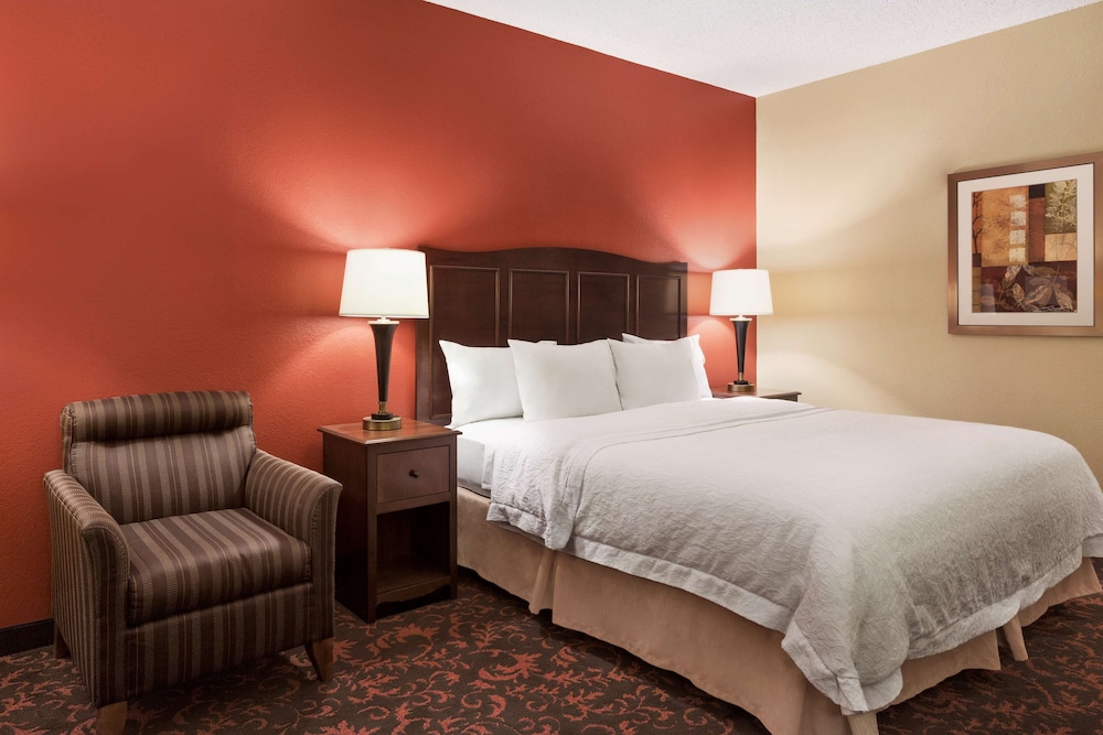 hampton inn houston willowbrook mall