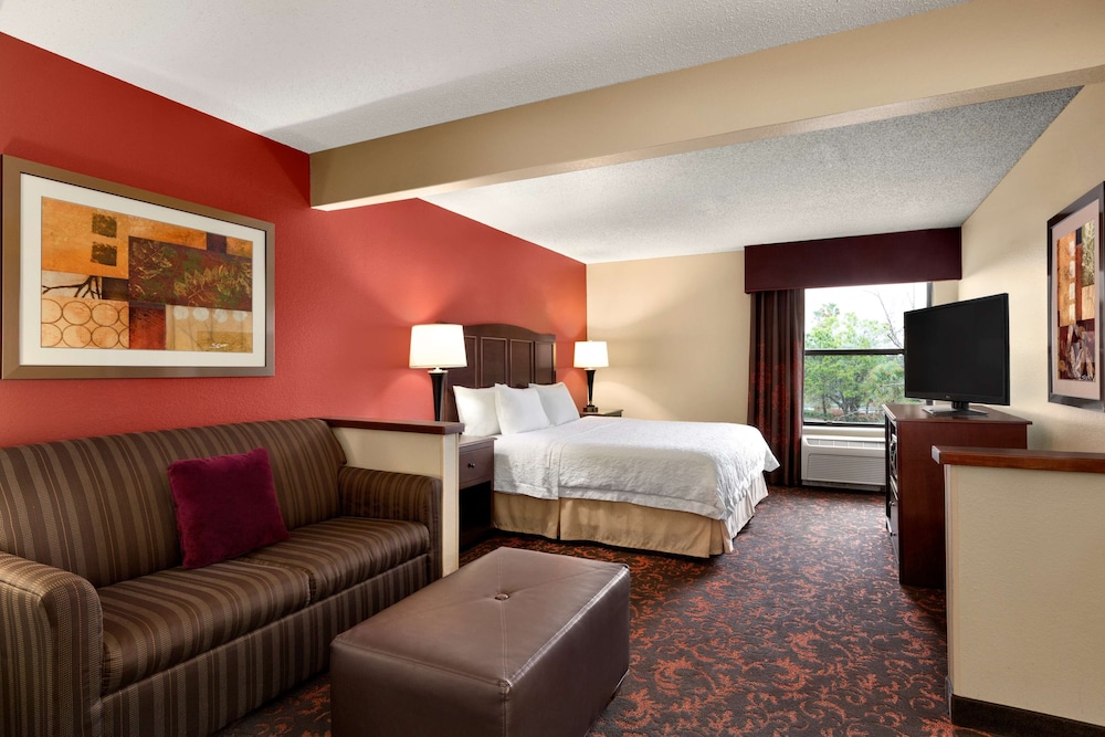 hampton inn houston willowbrook mall