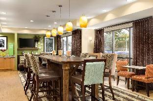 Hampton Inn Houston-Willowbrook Mall,Deco>>Cypress,3 star