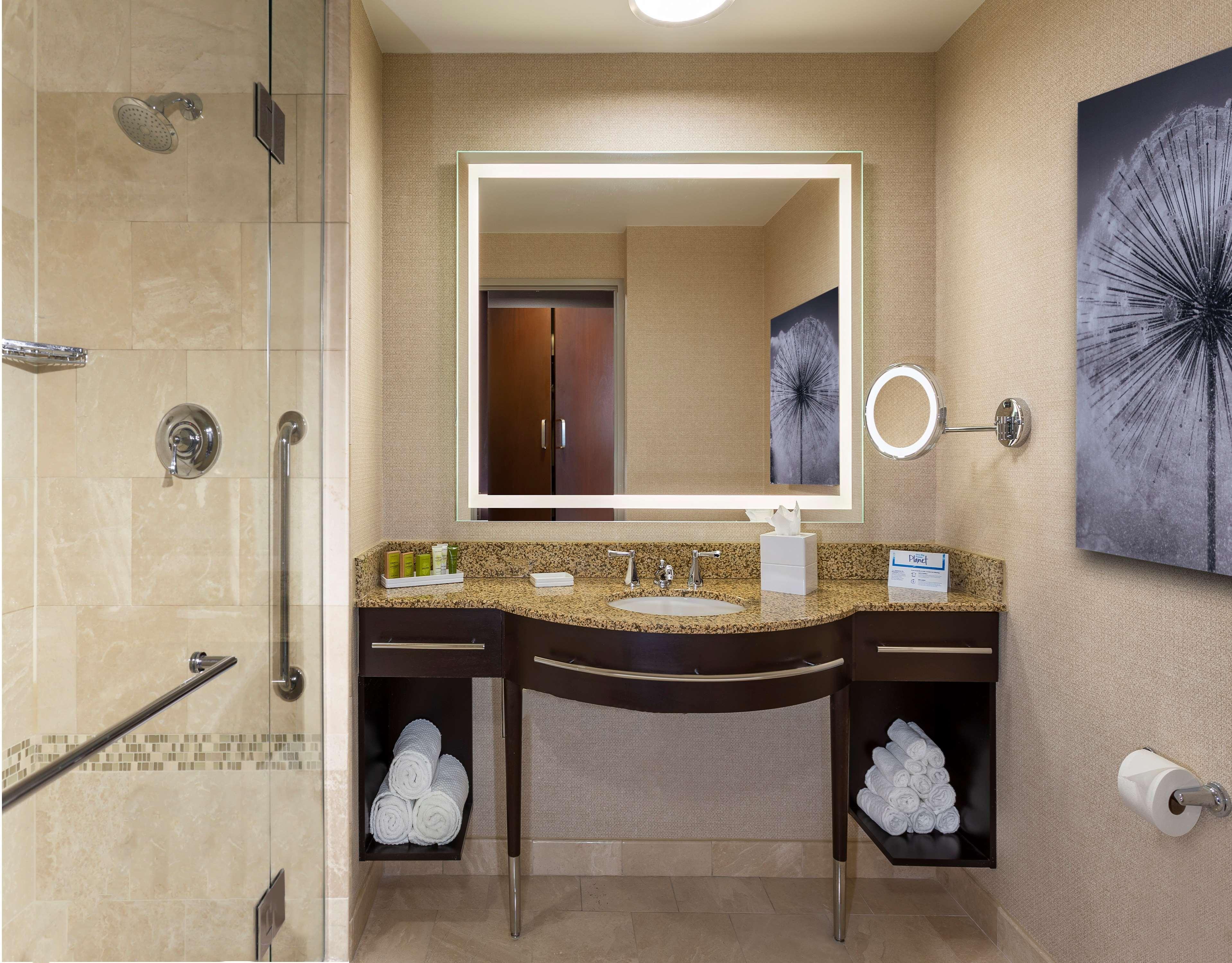 hilton americas houston
