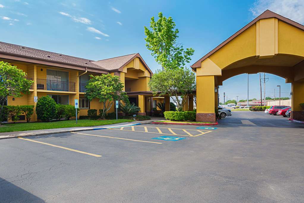 quality inn and suites nrg park medical center