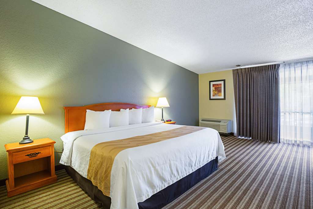 quality inn and suites nrg park medical center
