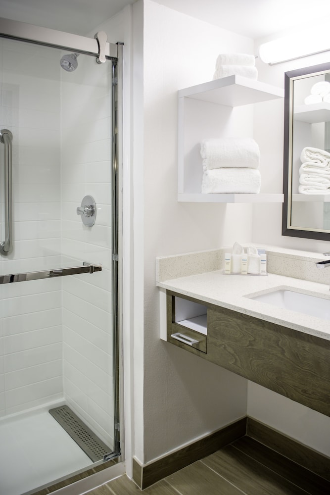 hampton inn houston i 10w energy corridor