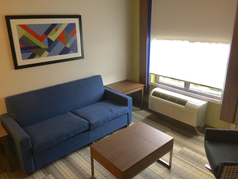 holiday inn express and suites houston memorial park area