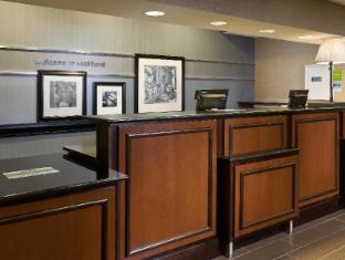 hampton inn houston stafford