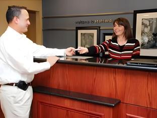 hampton inn houston stafford
