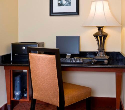 hampton inn houston stafford